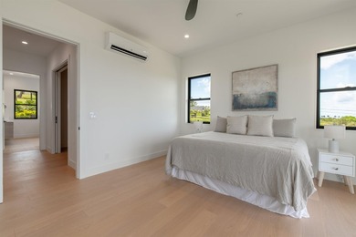 North Shore paradise. Brand New Construction 5 bdr/ 5 bath with - photo 45