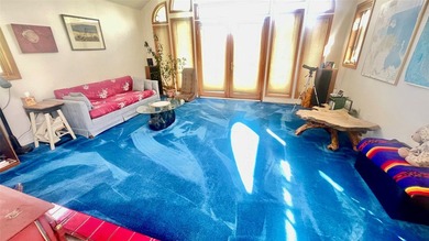 Exquisite Lakefront Retreat on Flathead Lake! Just in time for - photo 12