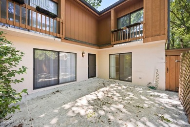 2 bedroom, 2.5 bath condo, This can be a primary residence - photo 3