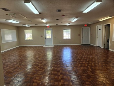 NICE PRICE REDUCTION!! SELLER IS MOTIVATED!!! This is a RARE - photo 20
