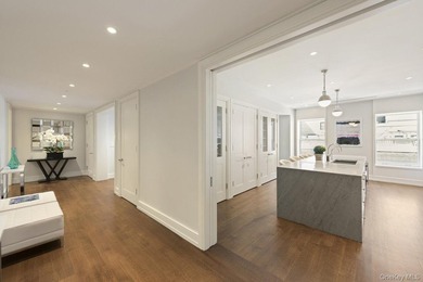 Turnkey 4-Bedroom Residence in a Boutique Upper East Side - photo 2