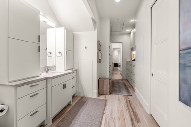 Beautifully appointed custom home on coveted King Fisher in the - photo 29