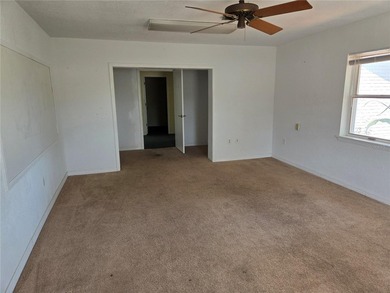 NICE PRICE REDUCTION!! SELLER IS MOTIVATED!!! This is a RARE - photo 42
