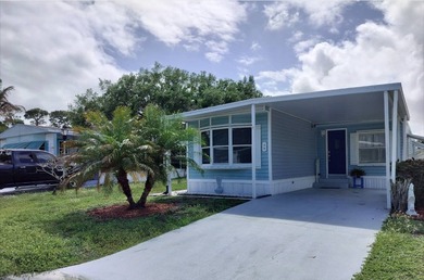 Step into this beautifully remodeled, fully furnished 2-bedroom - photo 3