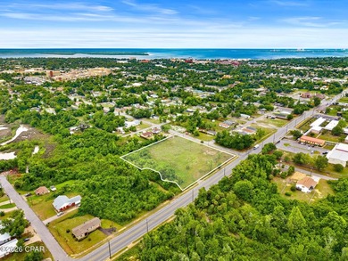 HUGE INVESTMENT POTENTIAL!! Positioned in a prime location in - photo 3