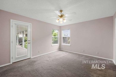 Turnkey single-level home in desirable West Boise location. This - photo 8