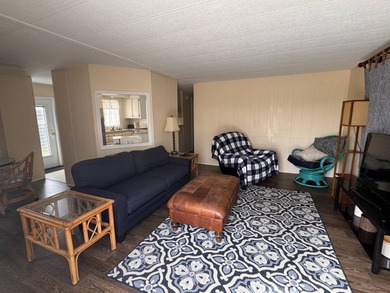 ALL OFFERS WILL BE LOOKED AT! This 2 bed/2 bath, double-wide - photo 5