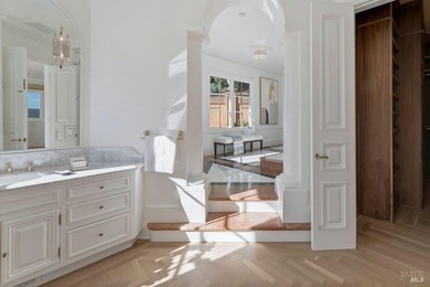 Italianate grandeur and modern design are one at this - photo 23