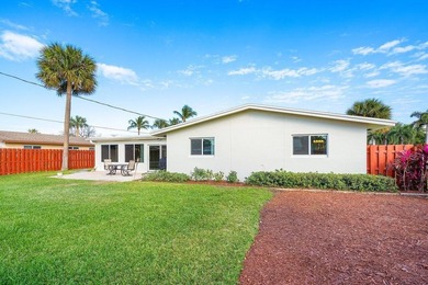 Fantastic updated 4 bedroom, 2 bath home, well located on - photo 24