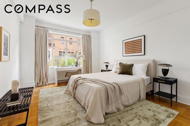 A gracious corner two-bedroom residence at The Century - photo 6