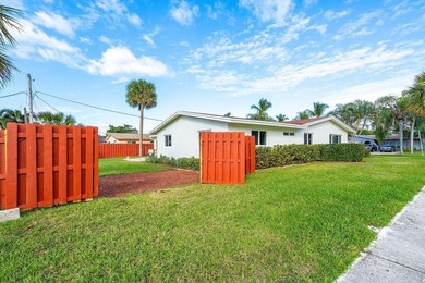 Fantastic updated 4 bedroom, 2 bath home, well located on - photo 27