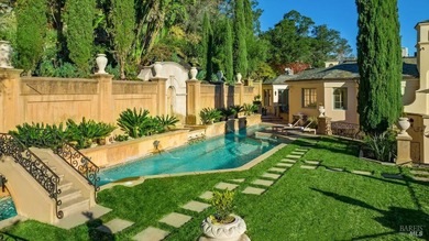 Italianate grandeur and modern design are one at this - photo 38