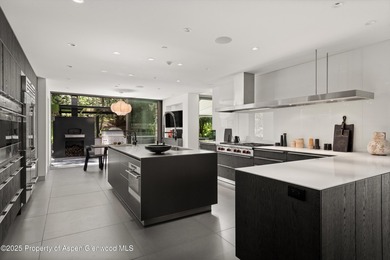 Thoughtfully redesigned by acclaimed architects Rowland & - photo 6