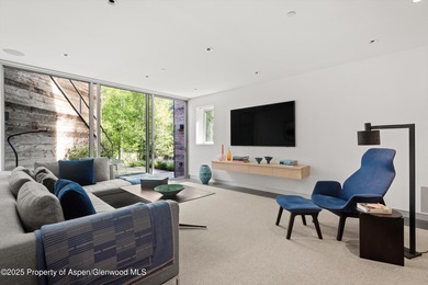 Thoughtfully redesigned by acclaimed architects Rowland & - photo 8