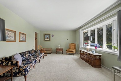 Additional listing photo 2