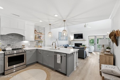 For those who expect exceptional. Fully renovated and absolutely - photo 3