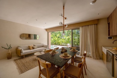 Aflora's 3-bedroom Garden Home at the Magic Apartment Towers in - photo 13
