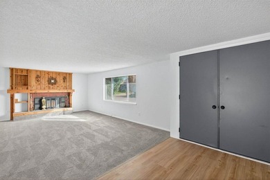 Welcome to your Next Home ! Elegant Modern Living On A Corner - photo 3