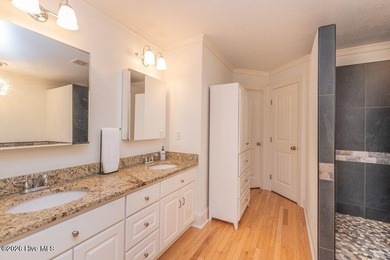 Stunning lakefront home in desirable Modoc Shores with a NEW - photo 23