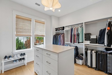 Welcome to an exceptional, newly built residence in the heart of - photo 31