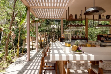 Aflora's 3-bedroom Garden Home at the Magic Apartment Towers in - photo 42