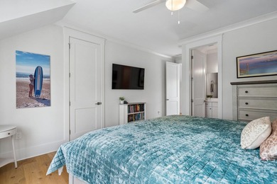 Welcome to an exceptional, newly built residence in the heart of - photo 46