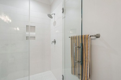 Welcome to an exceptional, newly built residence in the heart of - photo 48