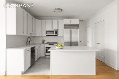 Luxurious 4 Bedroom with City Views Rarely available, this - photo 5