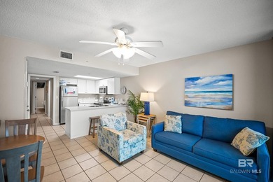 This charming DIRECT GULF FRONT beach condo offers the perfect - photo 4