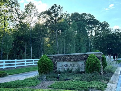 Enjoy Lake Adger on your own water front lot! This combined lot - photo 2