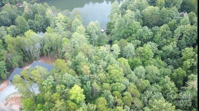 Enjoy Lake Adger on your own water front lot! This combined lot - photo 8