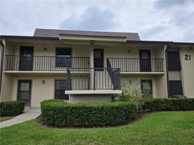 Lake Condo For Sale in Vero Beach, Florida