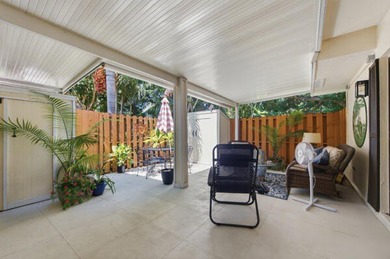 Discover this charming 2-bedroom, 2.5-bathroom condominium - photo 25