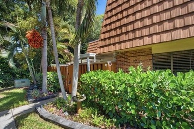 Discover this charming 2-bedroom, 2.5-bathroom condominium - photo 27
