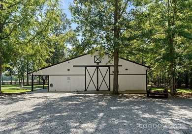 A rare opportunity to own one of the region's premier luxury - photo 33