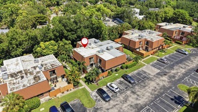 Discover this charming 2-bedroom, 2.5-bathroom condominium - photo 37