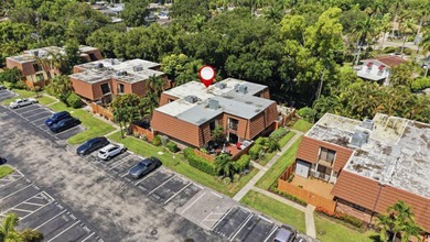 Discover this charming 2-bedroom, 2.5-bathroom condominium - photo 39