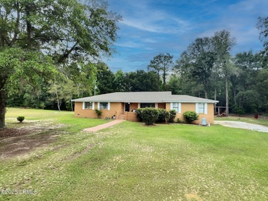 Savannah River Home For Sale in Garnett South Carolina