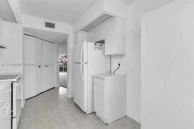 Located just 25 minutes from the Florida Keys, this spacious - photo 6