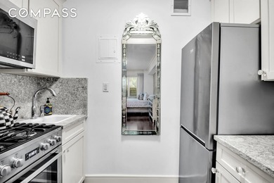 Welcome to 310 East 49th Street, Residence 1E a beautifully - photo 4