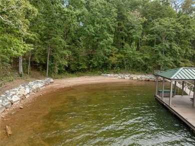 This exceptional and extraordinarily private homesite offering - photo 24