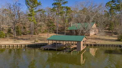 Welcome to your dream home nestled on the pristine shores of - photo 32