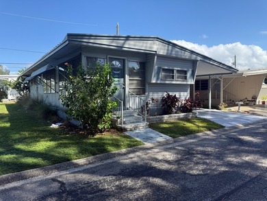 Imagine coming home to this peaceful double wide, nestled in a - photo 3