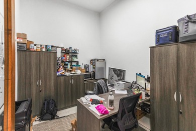 Extraordinary 14,000+ Square Foot Warehouse, Showroom, and - photo 28