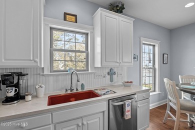 Welcome to your waterfront retreat with views from almost every - photo 8