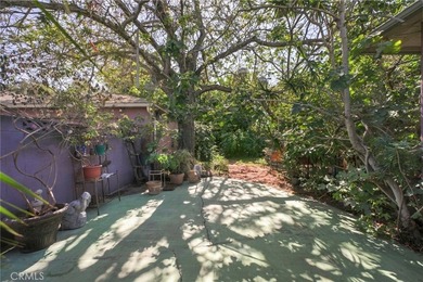 Welcome to 2310 N. Poinsettia, built in 1953 by Floyd Rogers in - photo 47