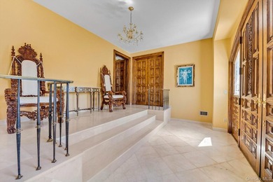 Set on a half-acre with 128 feet of direct waterfront, this 6 - photo 5