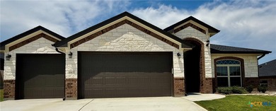 Stillhouse Hollow Lake Home For Sale in Killeen Texas