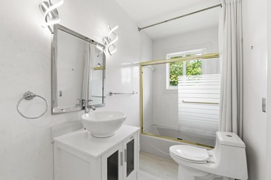 Exceptional waterfront opportunity in the prestigious Landings - photo 17