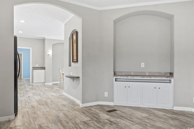 Welcome to Market Village! This welcoming 3-bedroom, 2-bath - photo 22